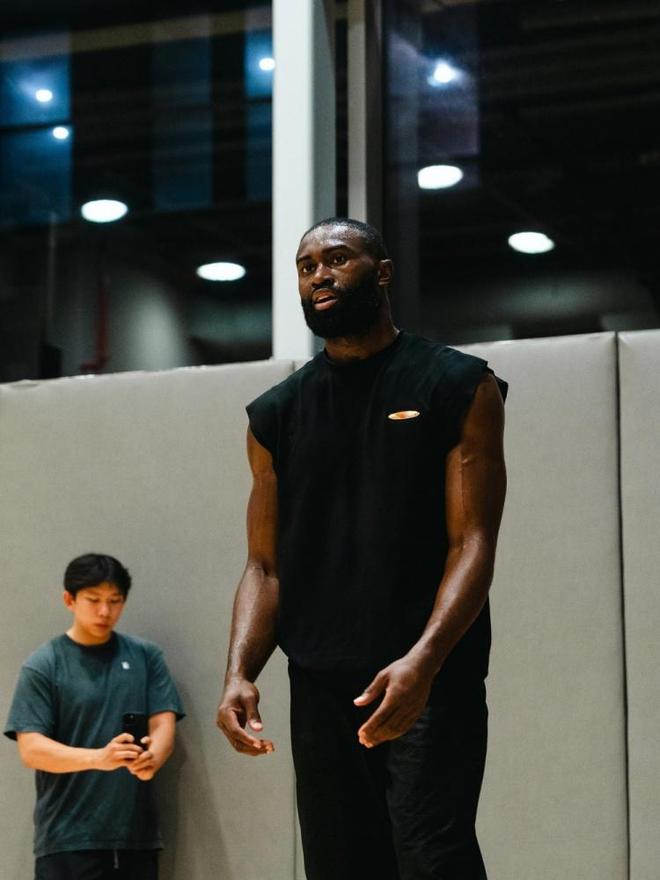 热火绝地反击国王，杰伦·布朗绝境逆转