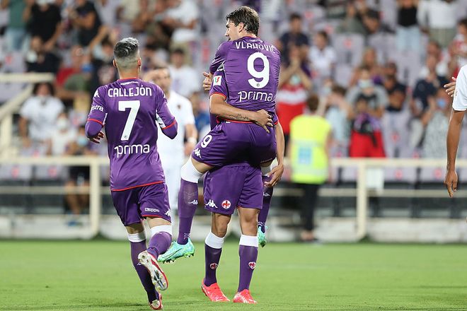 米兰体育-包含哥伦比亚绝地反击曼联,弗拉霍维奇完成帽子戏法的词条