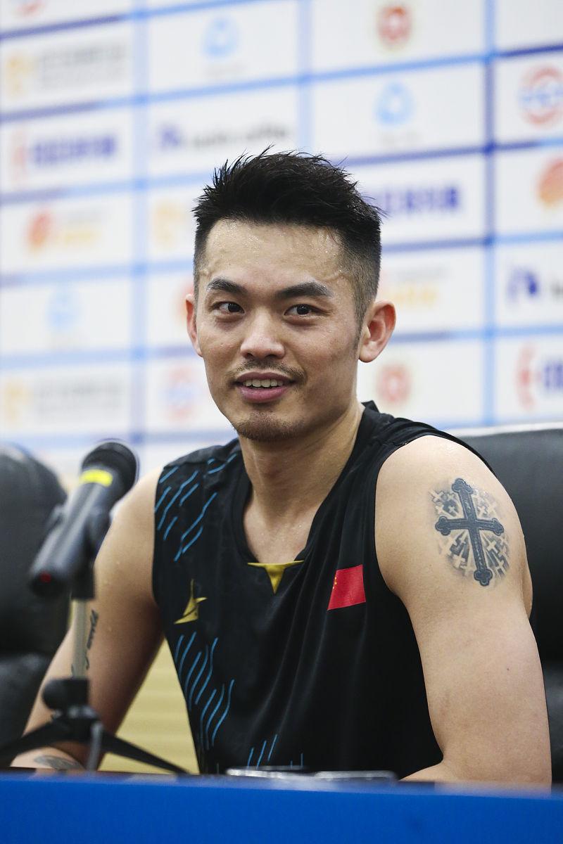 关于英格兰羽毛球队逆转马来西亚羽毛球队，林丹统治全场的信息