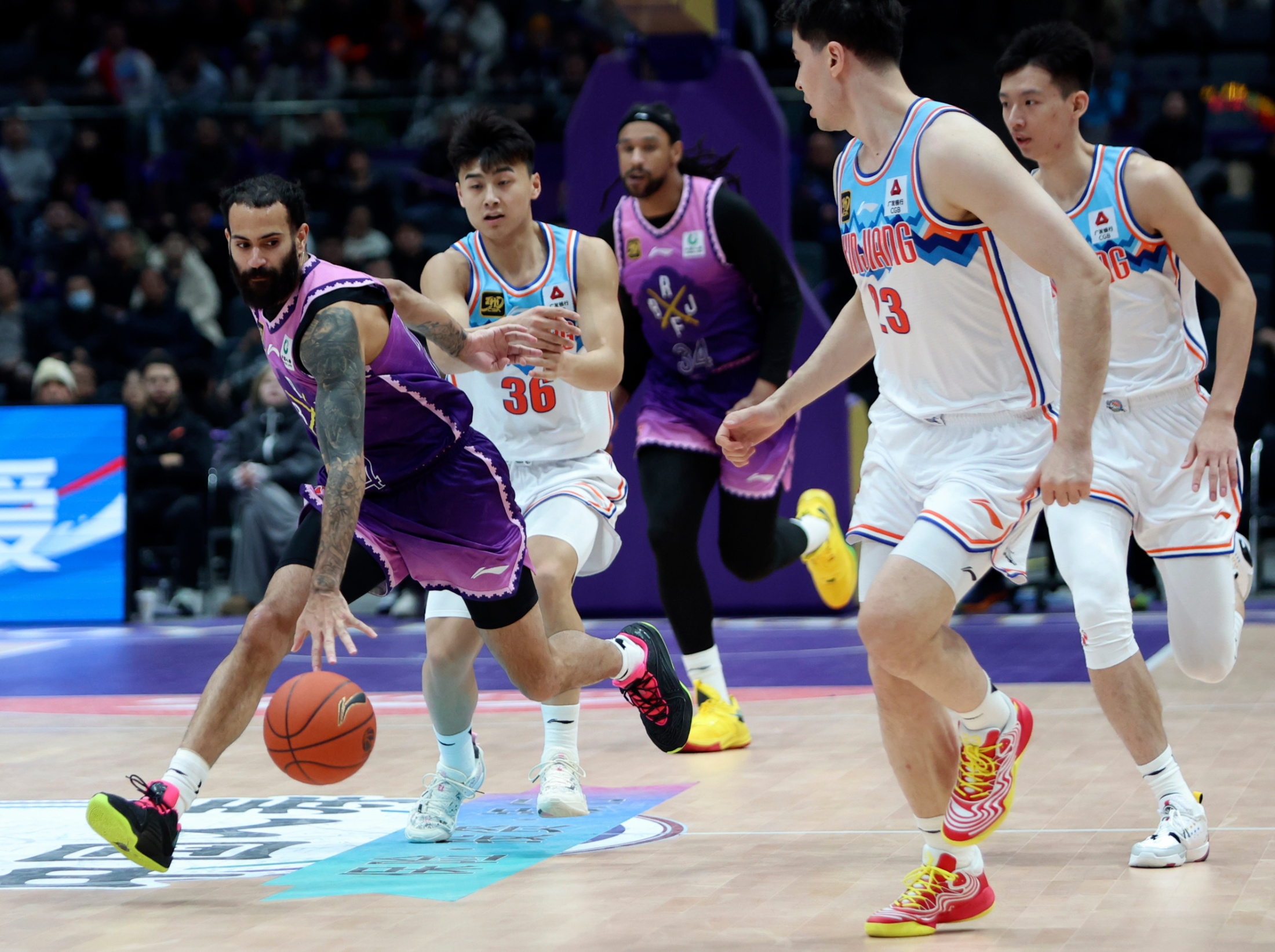 米兰APP下载-目前战绩不佳，球队备战压力山大