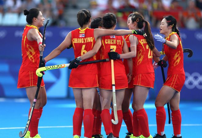 米兰体育-包含火花四射！国内足球联赛的激烈角逐的词条