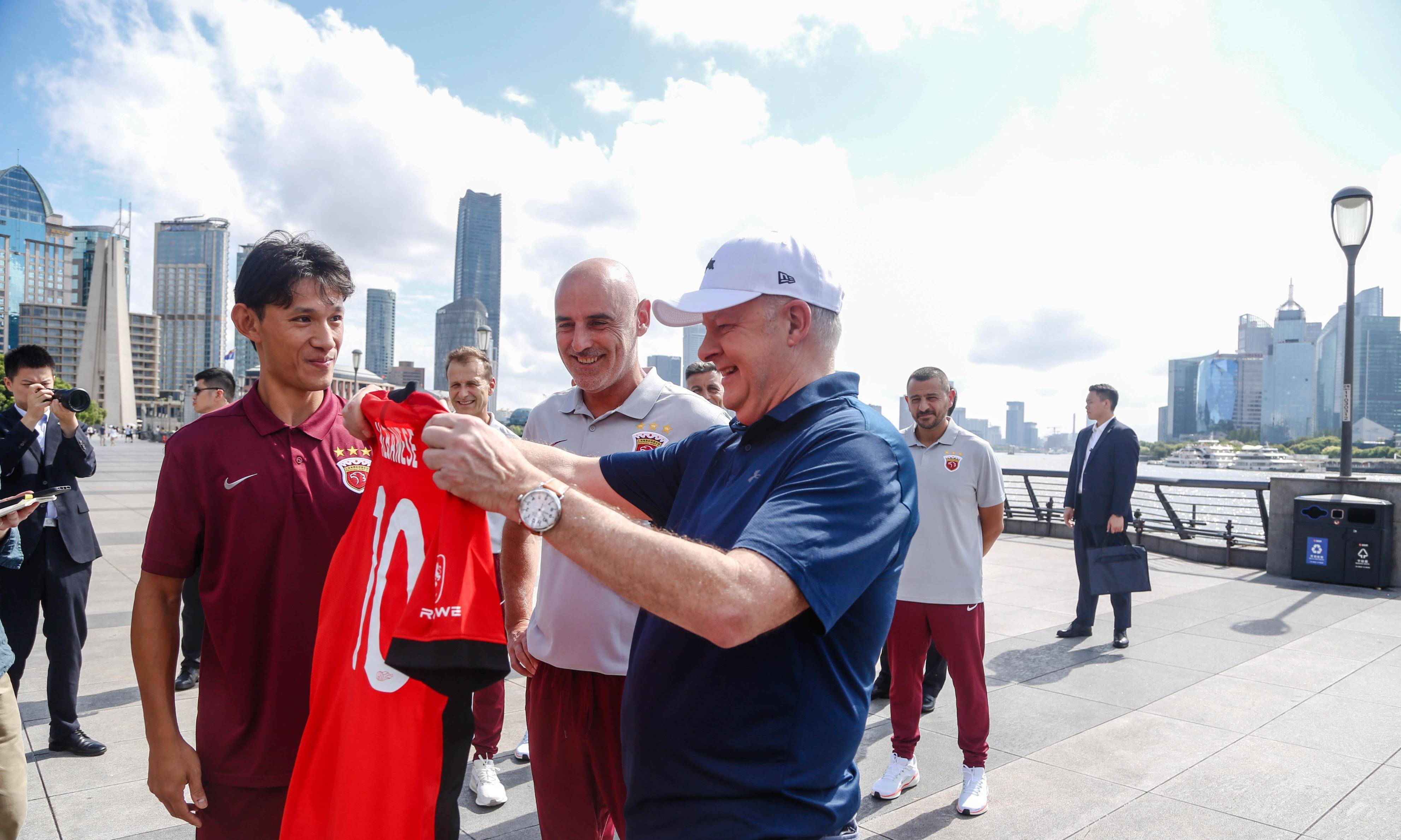 米兰APP下载-澳洲球员在海外联赛中获得最佳球员殊荣