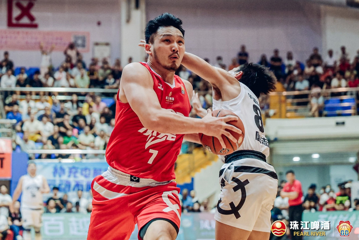 米兰真人-广西男篮采取全新策略，加冕夺冠