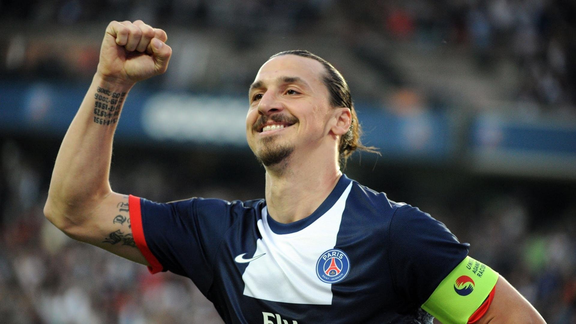 ac米兰体育官网-石宇奇刷新纪录之夜，泰国队压哨绝杀印尼队—亚洲羽坛的双重震撼